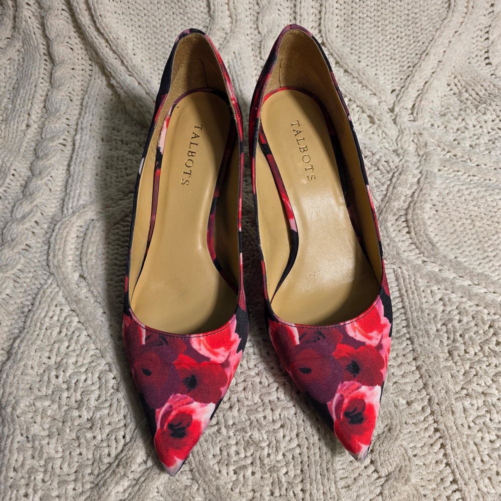 Talbots Floral Pumps Black Red Floral Pointed Toe Heels Womens 10 Wide - Picture 2 of 8